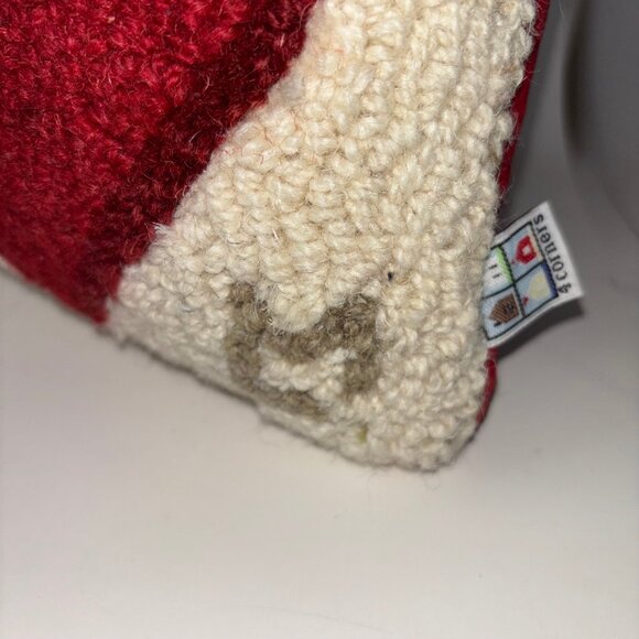 Chandler 4 Corners Hooked Wool Three Hearts Pillow 8” x 24" Valentine's Day - Picture 3 of 5